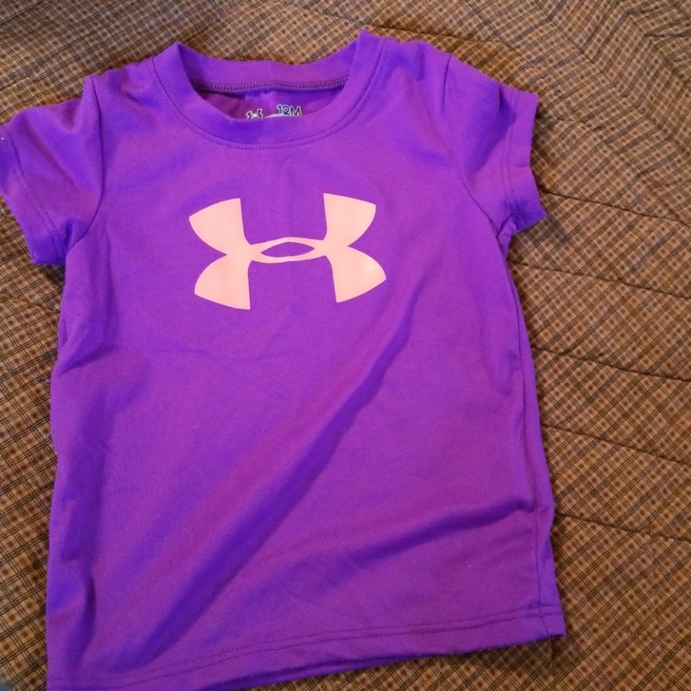 Under armour t shirt